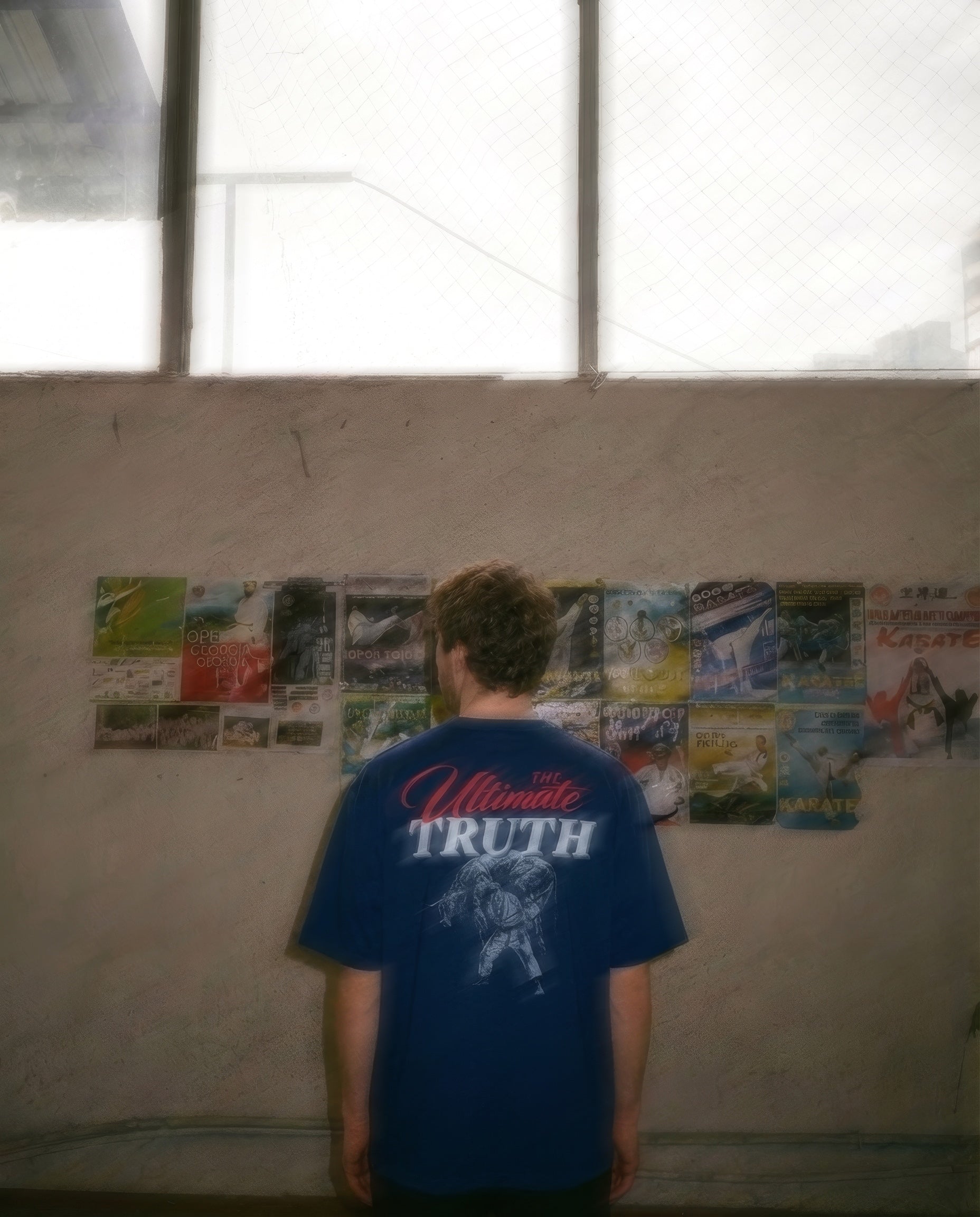 Camiseta gráfica SEIKEN «La verdad definitiva» – Azul marino